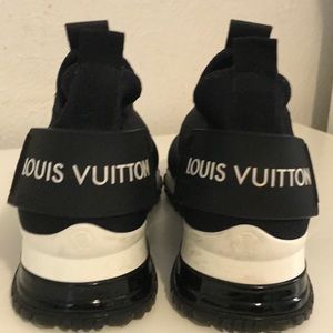 nike louis vuitton supreme huarache